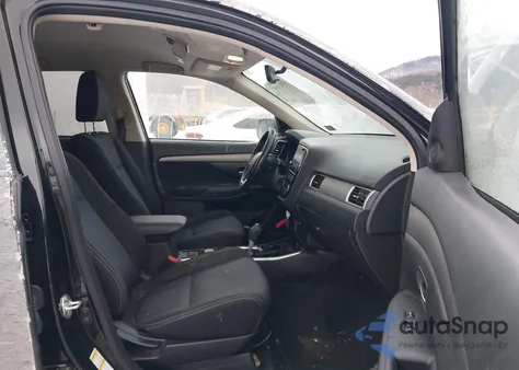 2017 Mitsubishi Outlander Se z USA, uszkodzony, nr VIN JA4AZ3A37HZ050514
